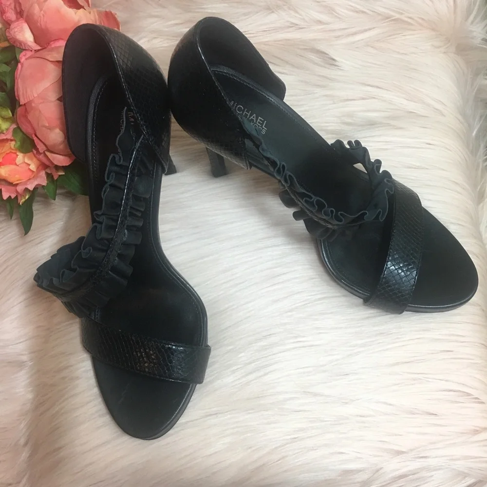 MICHAEL KORS BELLA OPEN TOE SLIP ON RUFFLE TRIM HEELED SANDALS BLACK‎ 10